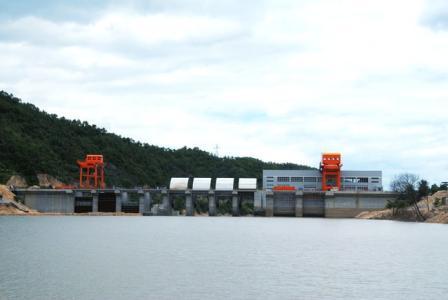 中電投江西三和躍洲水電站、峽山水電站項目發(fā)電機電阻柜運行良好